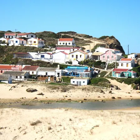 Lucas House 1 Apartament *