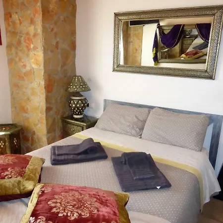 Lucas House 1 Appartement *